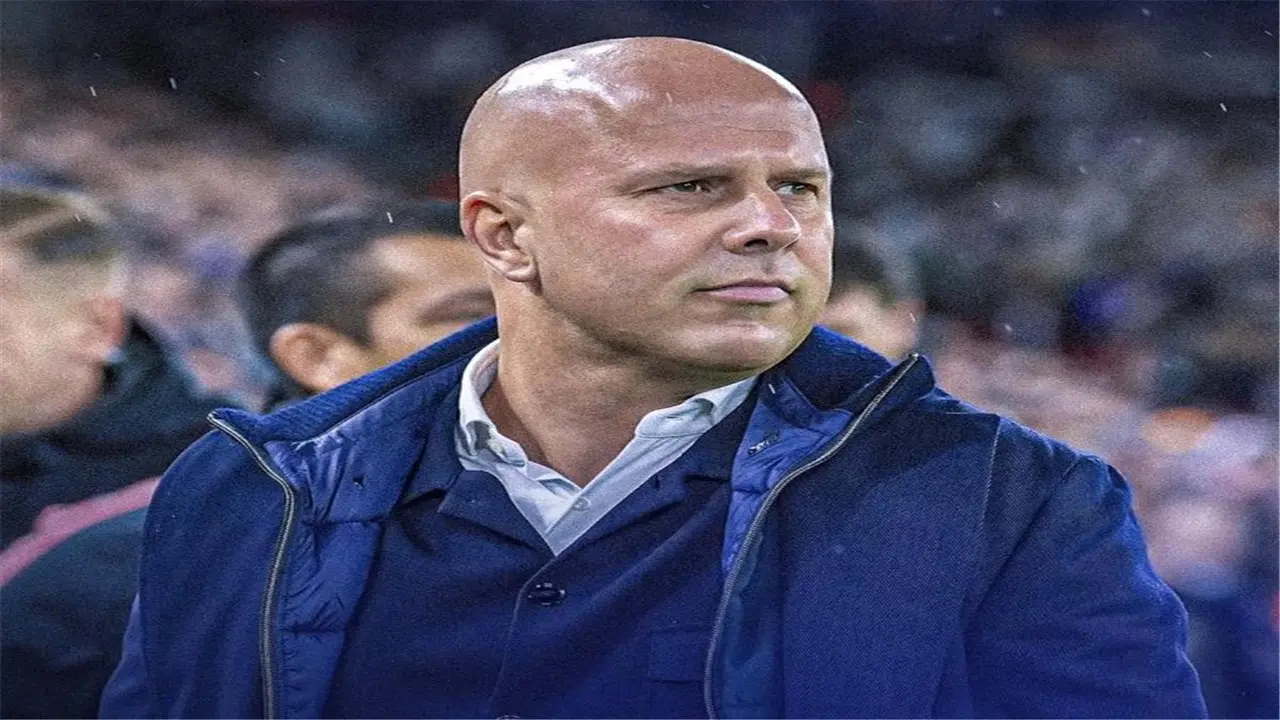 ليفربول يزاحم برشلونة وريال مدريد على صفقة من الدوري الهولندي.. ويكشف سر تمسكه بـ سلوت